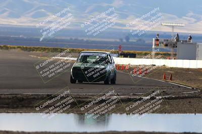 media/Nov-16-2025-CalClub SCCA (Sun) [[2975c16dfc]]/Group 6/Turn 1/